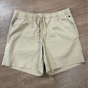 L.L. Bean Women's Tan Favorite fit Shorts